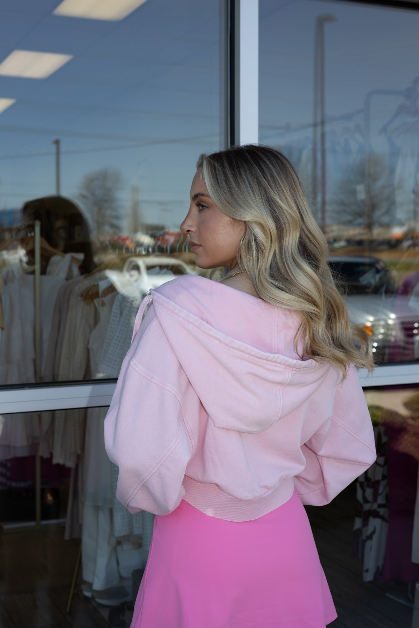 Mineral Wash Cropped Hoodie - Baby Pink