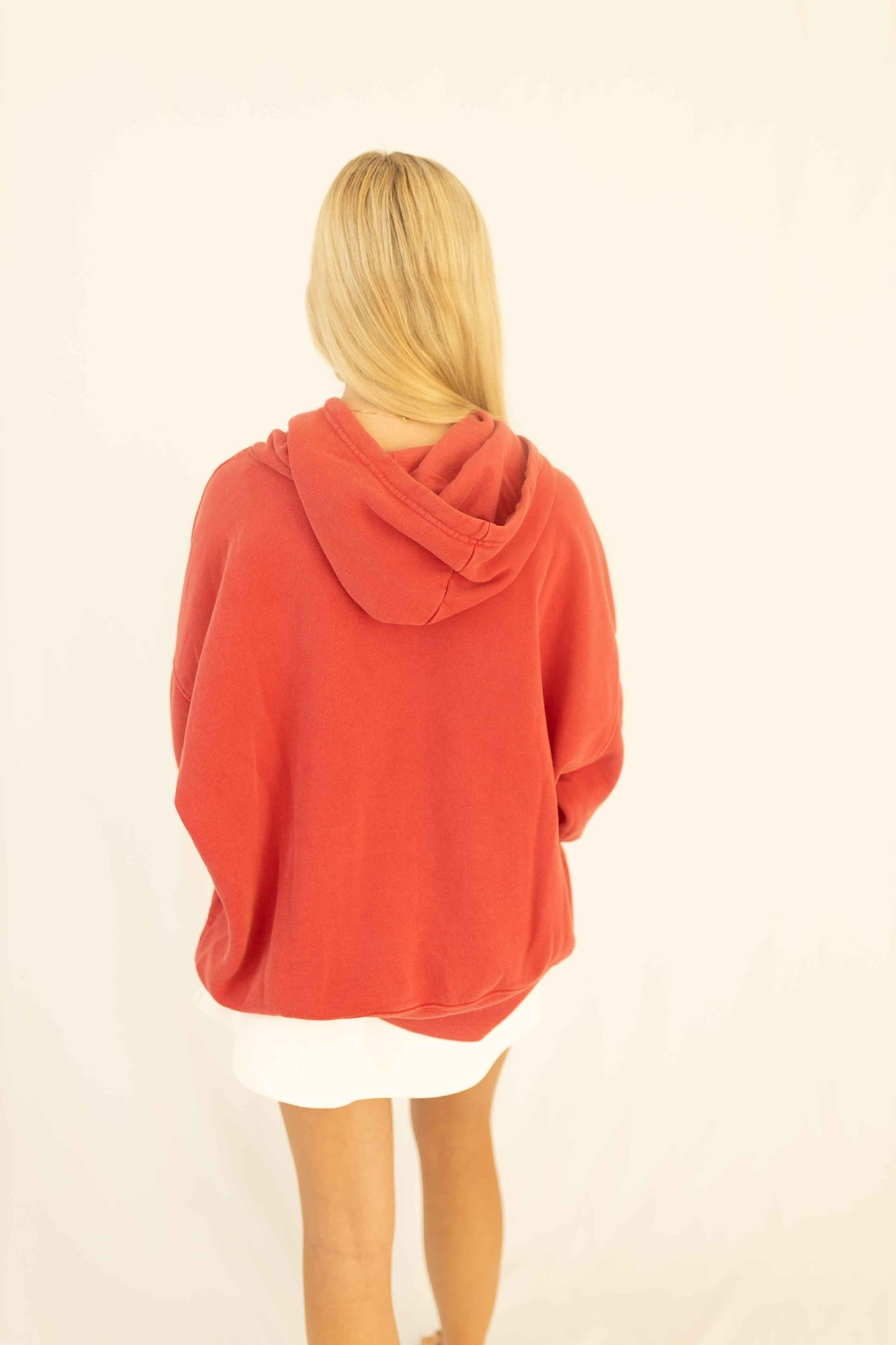 FP- Sprint to the Finish Hood- Winter Berry