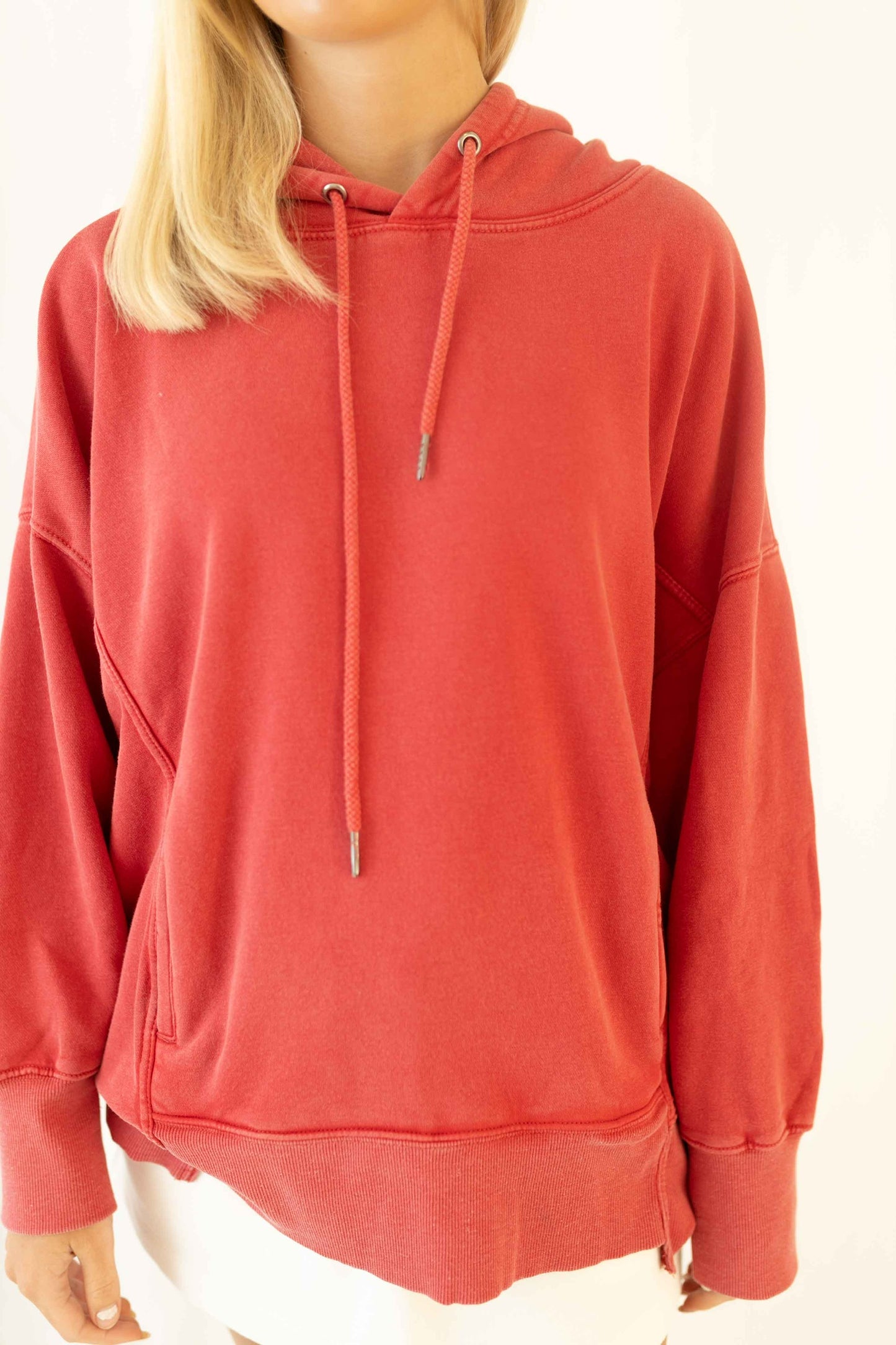 FP- Sprint to the Finish Hood- Winter Berry