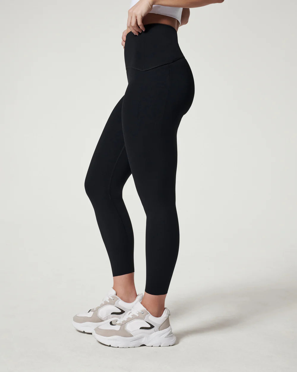 SPANX - Booty Boost Pocket 7/8 Leggings