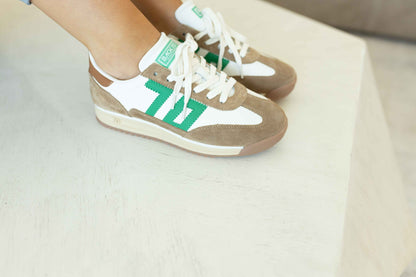 Back 70 - White Camel Green - Sneakers