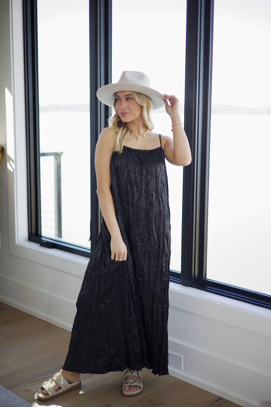 Silva Pleated Maxi Dress - Black