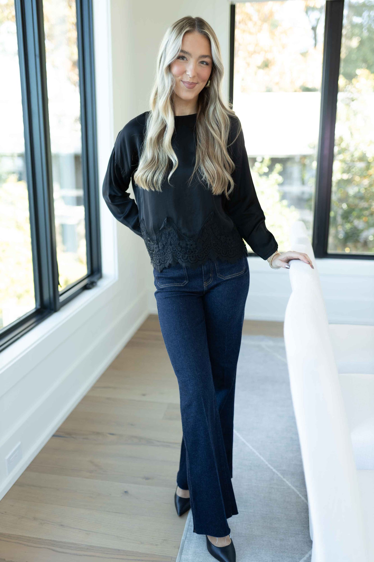 MM - Lace Hem Top - Black