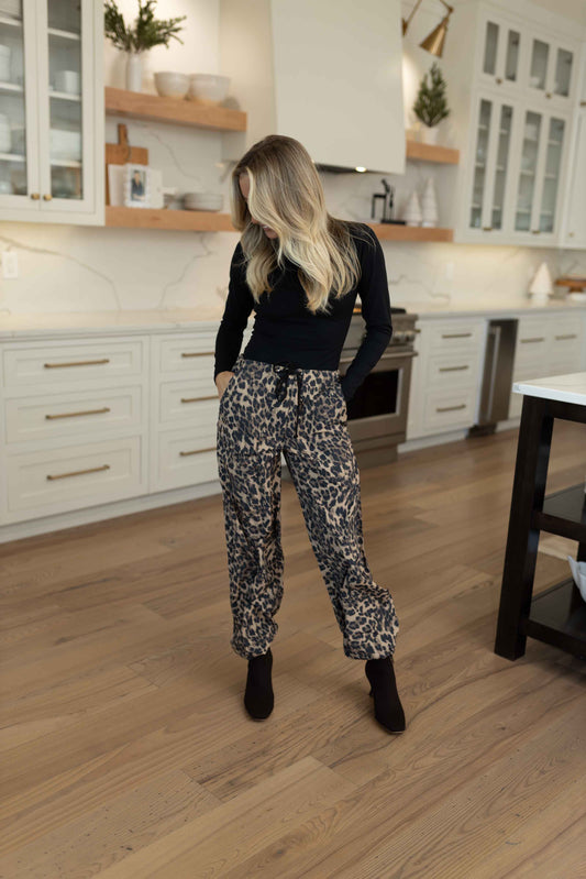 Tara Leopard Pants