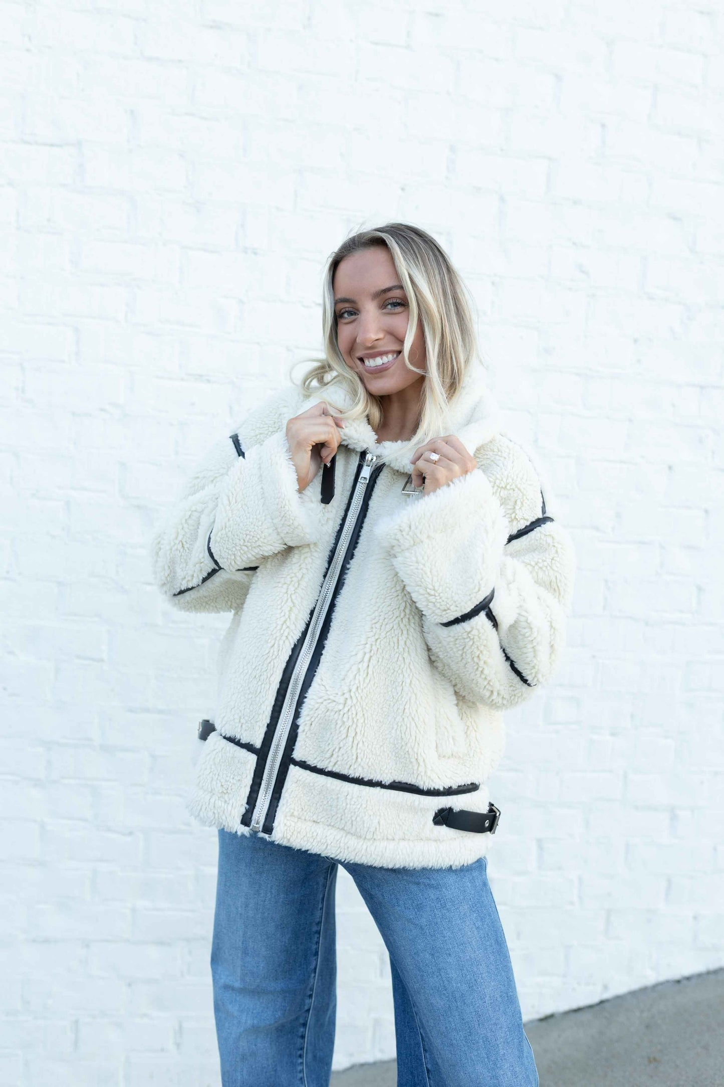 Aruncus Jacket - Ecru/Black