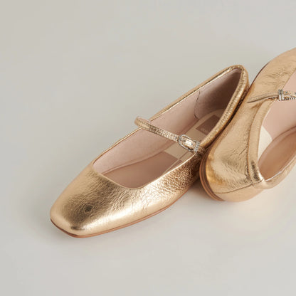 Dolce Vita - Reyes Flat - Gold Distressed